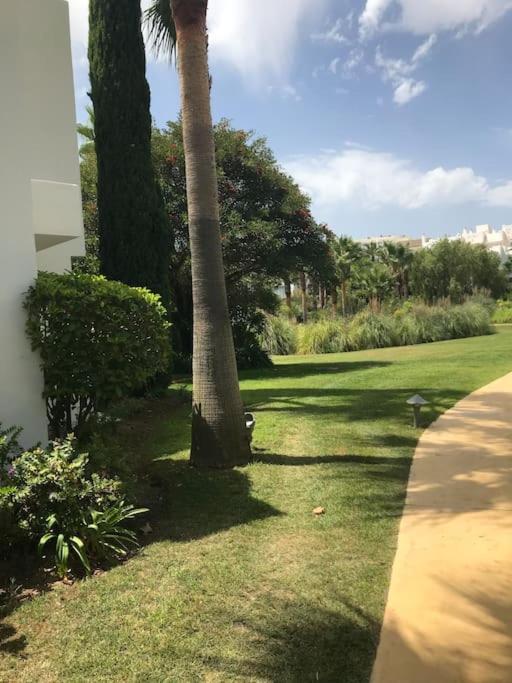 Alcazaba Blue Lagoon 3 Bedroom, Ground Floor Apartment Estepona Exterior foto