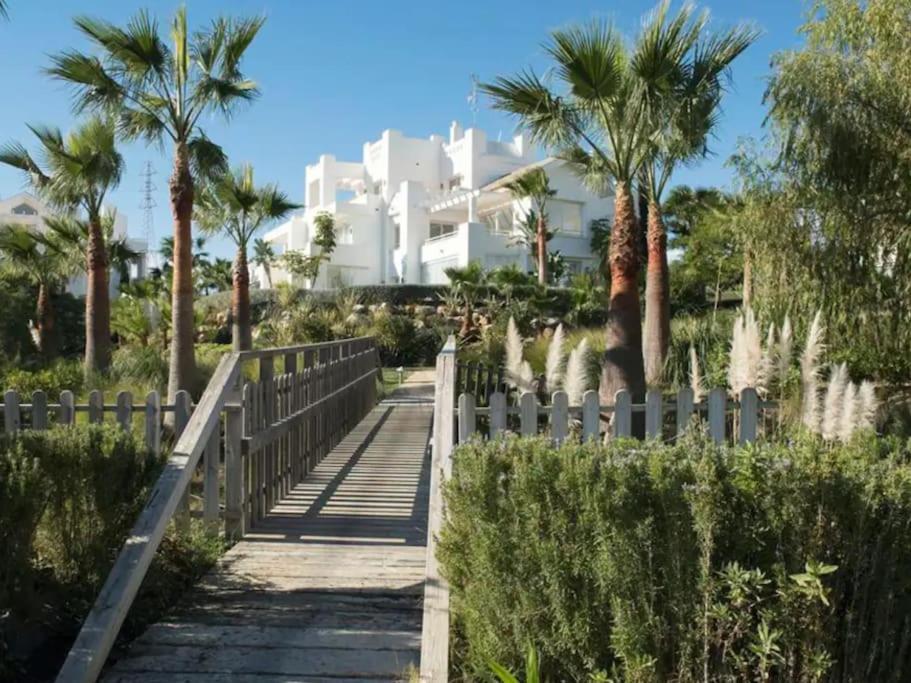 Alcazaba Blue Lagoon 3 Bedroom, Ground Floor Apartment Estepona Exterior foto